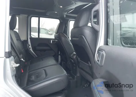 2024 Jeep Wrangler 4Xe Summit 4Xe from USA, damaged, VIN 1C4RJXU69RW184344